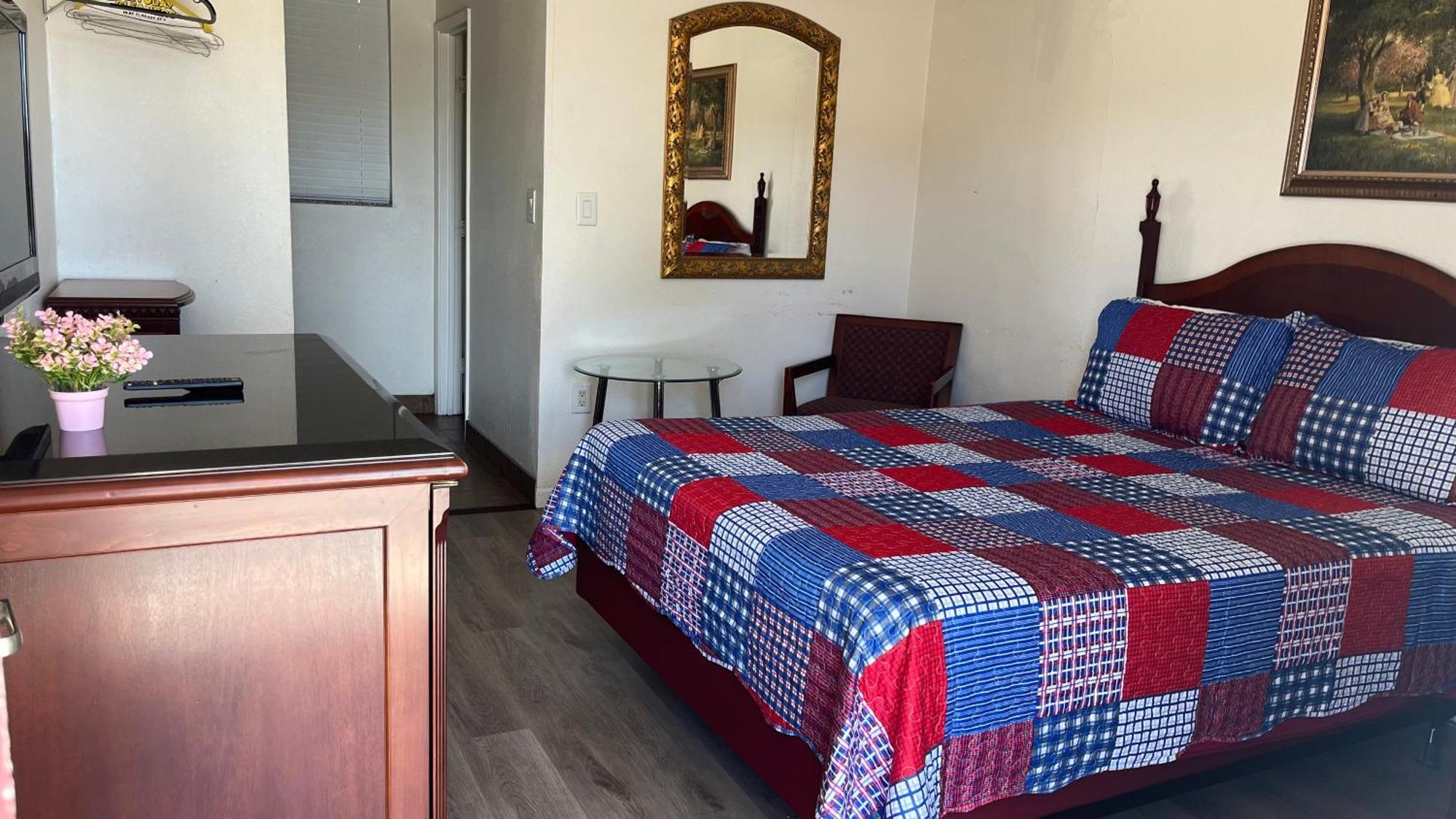 Economy Inn Paso Robles Exteriör bild