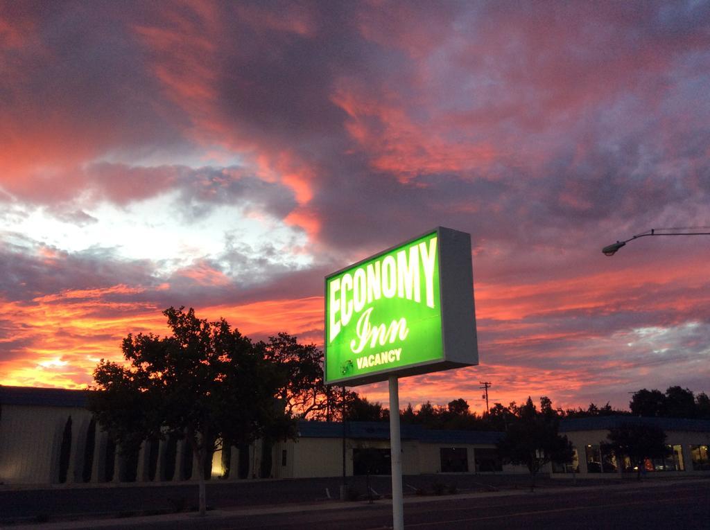 Economy Inn Paso Robles Exteriör bild