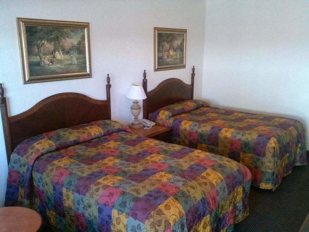 Economy Inn Paso Robles Exteriör bild
